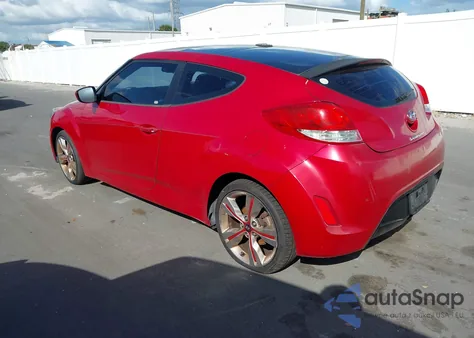 2013 Hyundai Veloster Base W/Black from USA, damaged, VIN KMHTC6AD5DU118466